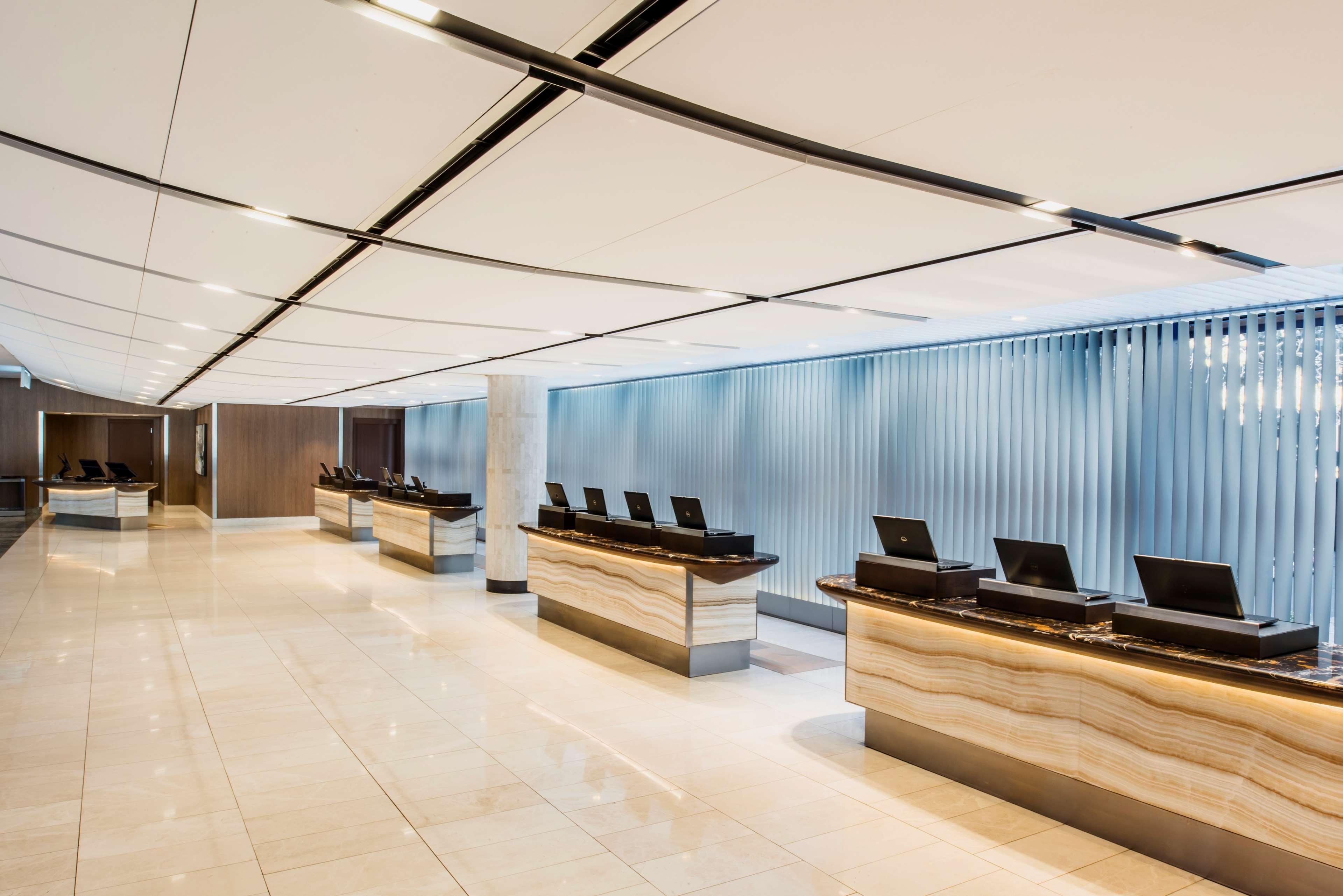 Hyatt Regency Chicago Hotel Exterior photo